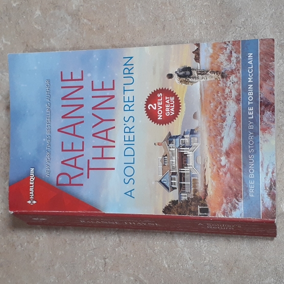 A Soldier's Return by Raeanne Thayne, a Harlequin Novel - Picture 1 of 8